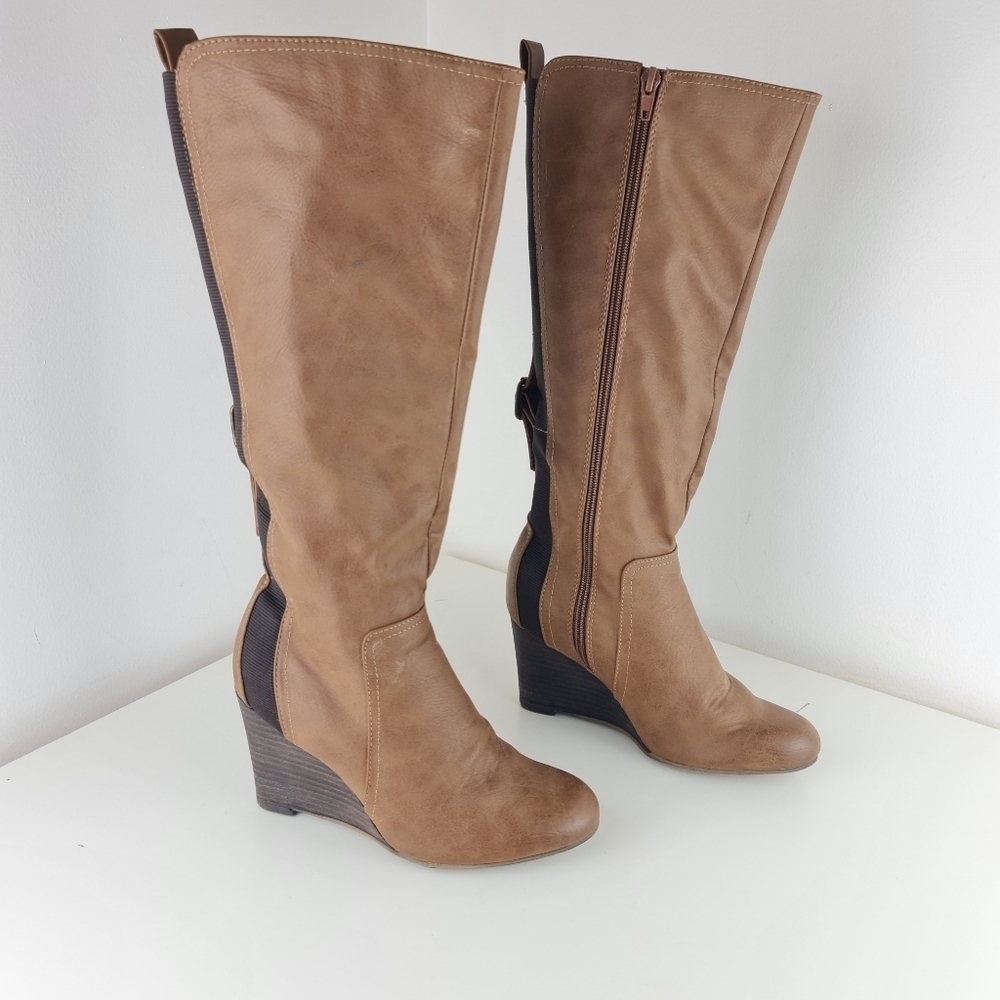 Chelsee Girl memory foam size 6 tall boots